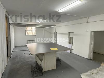 Свободное назначение, офисы, магазины и бутики, склады, азс, автосервисы и автомойки, общепит, салоны красоты, сельское хозяйство, фитнес и спорт, медцентры и аптеки, образование, развлечения, конференц-залы, кабинеты и рабочие места, студии · 150 м² за 130 000 〒 в Таразе