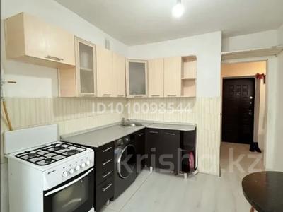 1-бөлмелі пәтер · 37.4 м² · 4/5 қабат, 12 ш/а. 15, бағасы: 10.8 млн ₸ в Актобе, мкр 12