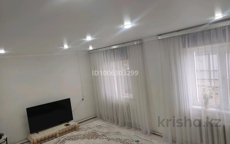 Часть дома · 3 комнаты · 91.5 м² · 5 сот., мкр Жулдыз за 26 млн 〒 в Уральске — фото 2