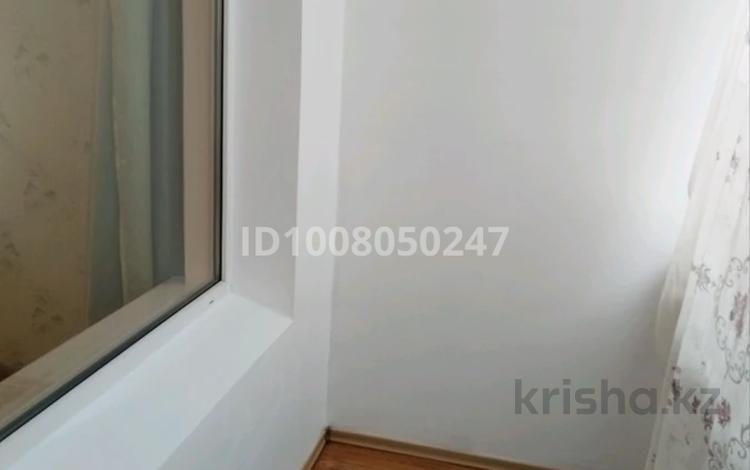4-бөлмелі пәтер · 85 м² · 1/5 қабат, Космисеская 12/2, бағасы: 45 млн ₸ в Усть-Каменогорске — фото 2