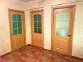 4-бөлмелі пәтер · 85 м² · 1/5 қабат, Космисеская 12/2, бағасы: 45 млн ₸ в Усть-Каменогорске — фото 3
