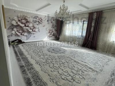 Отдельный дом · 8 комнат · 500 м² · 10 сот., мкр Акжар за 2 млн ₸ в Алматы, Наурызбайский р-н