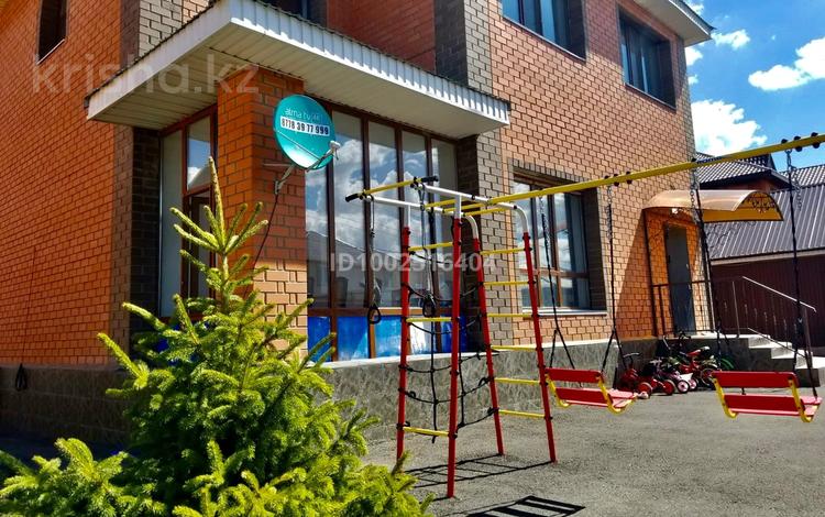 Дом · 4 комнаты · 213 м², Уалиханова 47 — Республика за 150 000 〒 в Астане, Сарыарка р-н — фото 2