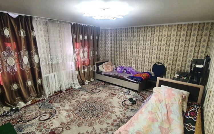 Отдельный дом · 4 комнаты · 70 м² · 10 сот., Парковая 35 — Находиться возле парка за 10 млн ₸ в Акколе — фото 2