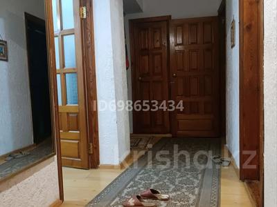 3-комнатная квартира · 65 м² · 1/5 этаж, мкр Жетысу-4 — Абая -Момышулы за 41 млн 〒 в Алматы, Ауэзовский р-н