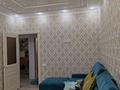 3-комнатная квартира · 70.2 м² · 2/5 этаж, 6-й мкр 19 — Дом быта, Базар рядом, Дана Шум, кафешки все рядом Школа рядом Садик за 27 млн ₸ в Актау — фото 4