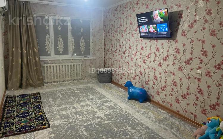 2-комнатная квартира · 62 м² · 5/5 этаж, 16-й микрорайон 11 — Остановка север за 135 000 ₸ в Шымкенте, Аль-Фарабийский р-н — фото 2