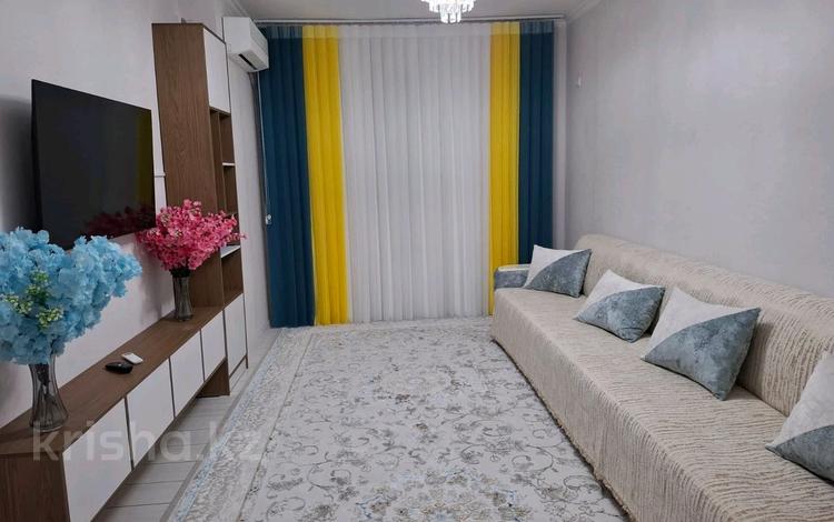 3-бөлмелі пәтер · 74 м² · 2/5 қабат, Микрорайон Бозарык — Микрорайон Бозарык, бағасы: 300 000 ₸ в Шымкенте, Аль-Фарабийский р-н — фото 25