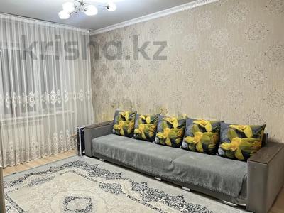 3-комнатная квартира · 75 м² · 8/9 этаж, Мкр. Аксай-4 70 за 42 млн ₸ в Алматы, Ауэзовский р-н