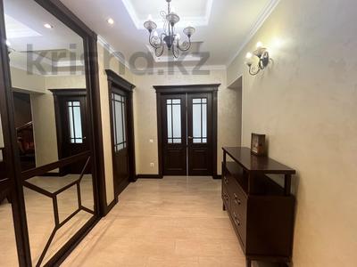 5-бөлмелі пәтер · 176.2 м² · 5 қабат, Майкудук, Мкр Голубые пруды 5/4, бағасы: 69 млн ₸ в Караганде, Алихана Бокейханова р-н