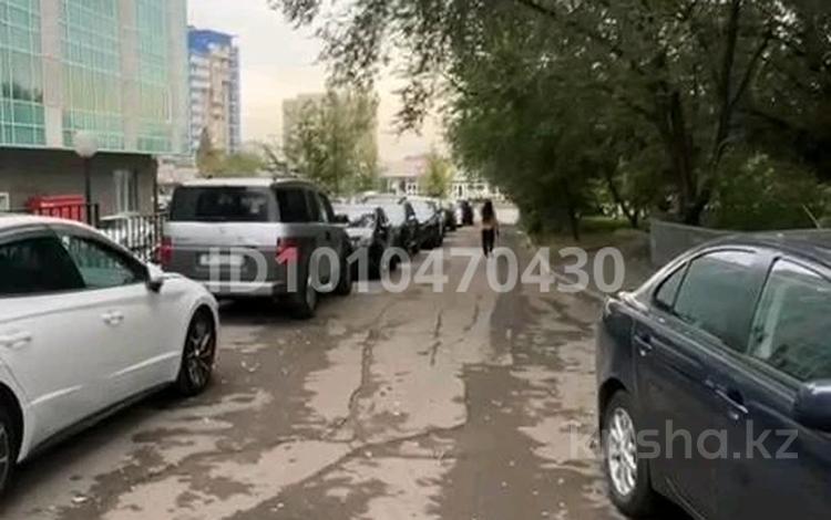Свободное назначение, магазины и бутики, склады, салоны красоты, фитнес и спорт, медцентры и аптеки, образование, конференц-залы, кабинеты и рабочие места, студии · 80 м² за 350 000 ₸ в Алматы, Алмалинский р-н — фото 2