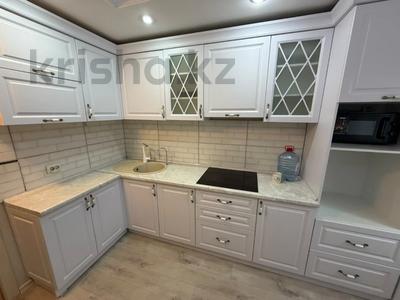 4-бөлмелі пәтер · 80 м² · 7/9 қабат, Сатпаева 2, бағасы: 41.6 млн ₸ в Усть-Каменогорске