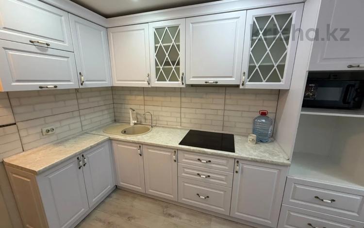 4-бөлмелі пәтер · 80 м² · 7/9 қабат, Сатпаева 2, бағасы: 41.6 млн ₸ в Усть-Каменогорске — фото 9