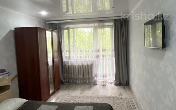 1-бөлмелі пәтер · 30 м² · 2/5 қабат, Юго-Восток ш/а. 10/2, бағасы: 13.8 млн ₸ в Караганде, Казыбек би р-н — фото 2