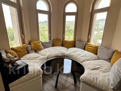 4-бөлмелі пәтер · 180 м² · 6/10 қабат, Рубинштейна 21А, бағасы: 1.7 млн 〒 в Алматы