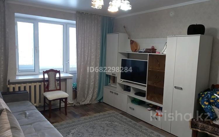 1-комнатная квартира, 38.5 м², 1/10 этаж, Жастар за 17 млн 〒 в Усть-Каменогорске — фото 2