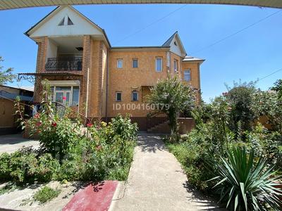 Часть дома · 9 комнат · 350 м² · 12 сот., Макталы 82 — Рядом Роща больница,Базар Автонур за 65 млн ₸ в Шымкенте, Туран р-н
