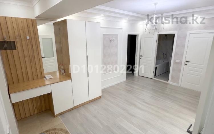 3-бөлмелі пәтер · 90 м² · 9/10 қабат, 16-й мкр 63/2, бағасы: 32.5 млн ₸ в Актау — фото 2