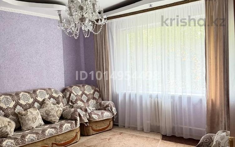 3-бөлмелі пәтер · 63.8 м² · 1/10 қабат, Юго-Восток ш/а. 31 б — Шахтеров 31 б, бағасы: 32 млн ₸ в Караганде, Казыбек би р-н — фото 2