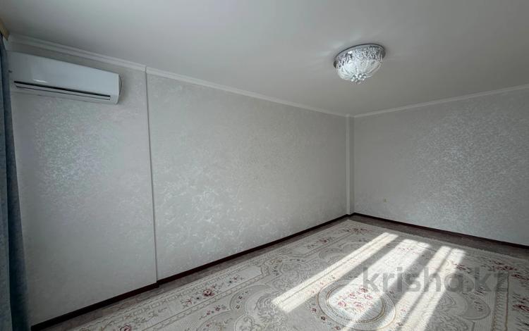 3-бөлмелі пәтер · 81.1 м² · 6/9 қабат, Болашақ ш/а., Бокенбай батыра, бағасы: 24.7 млн ₸ в Актобе, мкр Болашак — фото 2