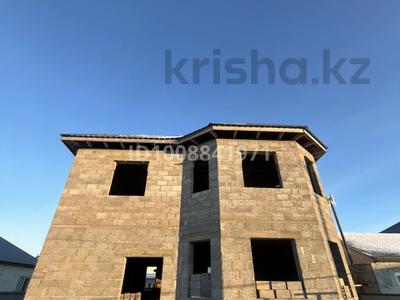 Отдельный дом · 6 комнат · 190.4 м² · 5 сот., мкр. Зачаганск пгт, Гужвина 148 за 32 млн 〒 в Уральске
