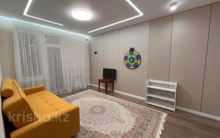 2-бөлмелі пәтер · 64.6 м² · 11/22 қабат, Туркестан 4Б, бағасы: 50.5 млн ₸ в Астане, Есильский р-н — фото 2