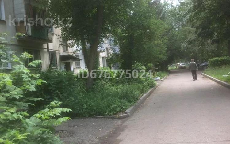 2-бөлмелі пәтер · 45 м² · 1/5 қабат, Крылова 41, бағасы: 18.5 млн ₸ в Усть-Каменогорске — фото 2
