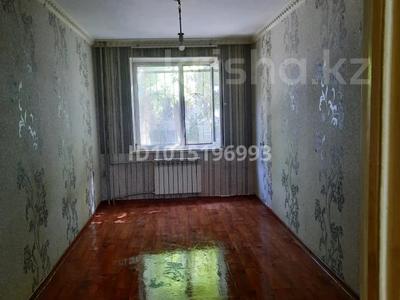 2-бөлмелі пәтер · 45 м² · 1/5 қабат, Астана ш/а., Рысбек батыра 3 — Толе-би-Рысбек батыра, бағасы: 13 млн ₸ в Таразе, мкр Астана