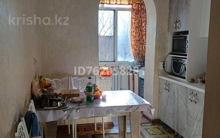3-комнатная квартира · 62.1 м² · 5/5 этаж, Салтанат 38 — Мектеп. Балабақша за 20 млн ₸ в Таразе — фото 2