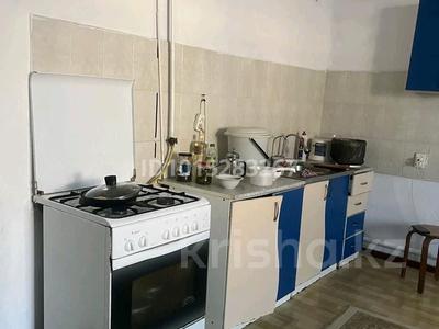 Отдельный дом · 4 комнаты · 250 м² · 10 сот., 20 квартал 9 — Возле садика акбота за 15 млн ₸ в 