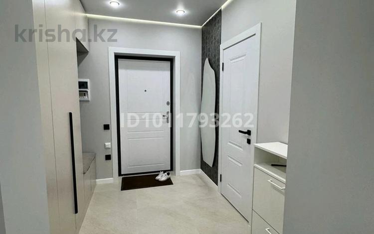 2-бөлмелі пәтер · 56 м² · 6/12 қабат, мкр Алгабас, Омарова 1, бағасы: 350 000 ₸ в Алматы, Алатауский р-н — фото 2