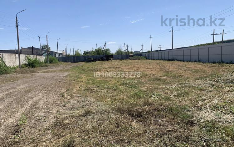 Промбаза · 25 соток, мкр Омега, Конкина 6 за 320 000 ₸ в Уральске — фото 2