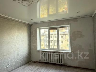 4-бөлмелі пәтер · 58 м² · 5/5 қабат, Брусиловского, бағасы: ~ 18.8 млн ₸ в Петропавловске