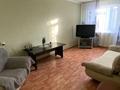 2-комнатная квартира, 45 м², 2/5 этаж посуточно, ул. Абая 37 за 14 000 〒 в Темиртау