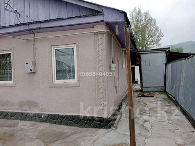 Отдельный дом • 4 комнаты • 35 м² • 4.5 сот., Астана 85 — Находится район автопарка магазин Магас за 17 млн 〒 в Есик