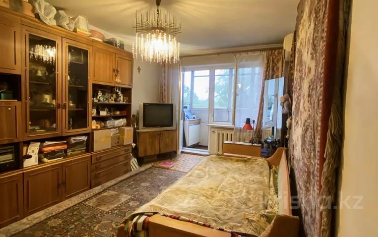 2-бөлмелі пәтер · 45.5 м² · 5/5 қабат, Карасай батыра — Жарокова, бағасы: 32 млн ₸ в Алматы, Алмалинский р-н — фото 2