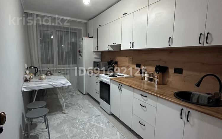 3-бөлмелі пәтер · 65 м² · 7/9 қабат, Карагайлы 82, бағасы: 30.5 млн ₸ в Семее — фото 15