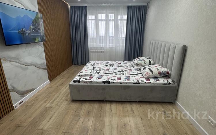 1-бөлмелі пәтер · 35 м² · 6/9 қабат, мкр 11 115, бағасы: 11 000 ₸ в Актобе — фото 2