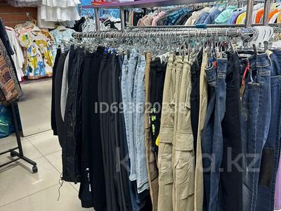 Готовый бутик детской одежды, 32 м² за 2.5 млн 〒 в Усть-Каменогорске