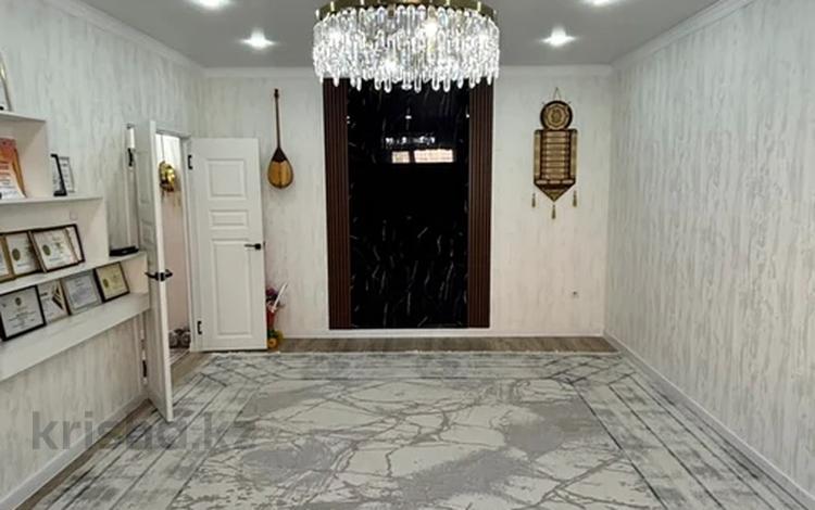 2-комнатная квартира · 69 м² · 2/6 этаж, 38-й мкр 4 за 22 млн ₸ в Актау — фото 6