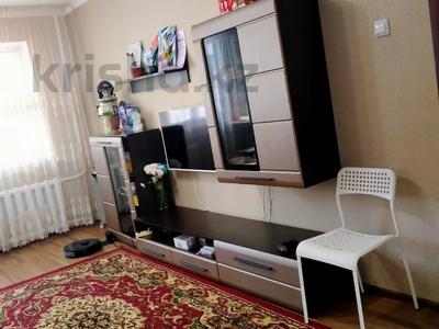2-комнатная квартира, 44 м², 1/5 этаж, Гагарина 48 за ~ 14.3 млн 〒 в Павлодаре