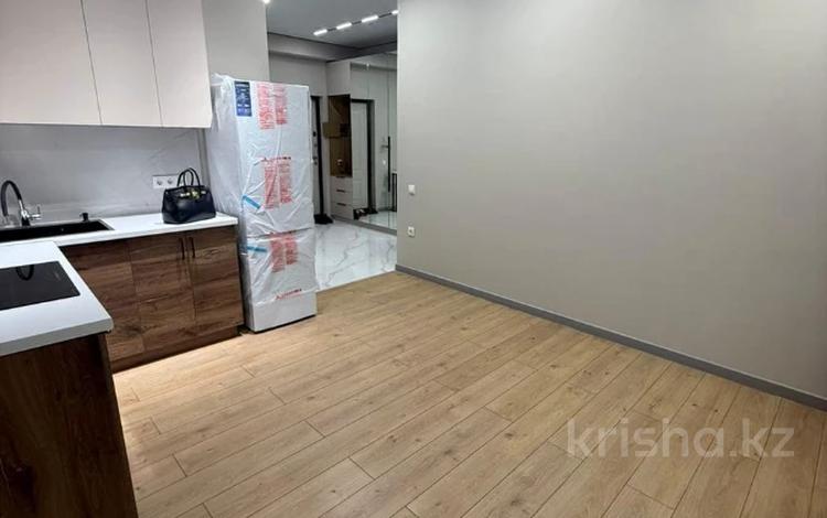 2-бөлмелі пәтер · 47 м² · 2/5 қабат, ул. ул БАРСАКОБЫЗ 1/15, бағасы: 30.5 млн ₸ в Алматы, Алатауский р-н — фото 2