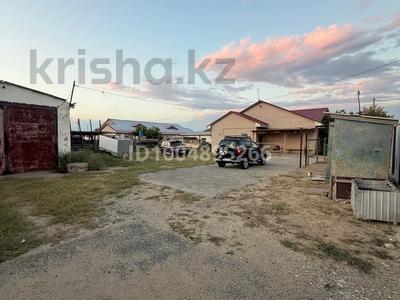 Жеке үй · 4 бөлме · 128 м² · 20 жүзд., Нұрлан Балғынбаев 758 а, бағасы: 19 млн ₸ в 