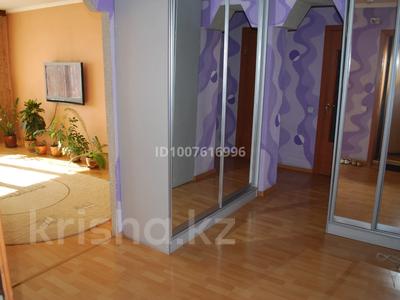 4-комнатная квартира · 78 м² · 5/5 этаж, Аульбекова 50 — Момышулы за 27 млн 〒 в Щучинске