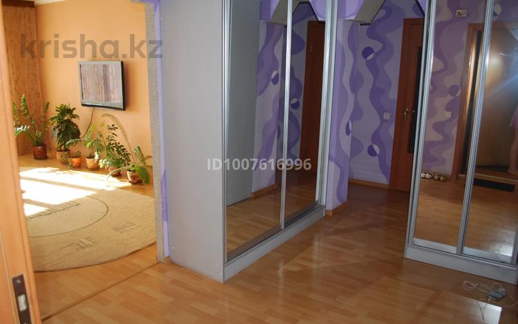 4-бөлмелі пәтер · 78 м² · 5/5 қабат, Аульбекова 50 — Момышулы, бағасы: 27 млн ₸ в Щучинске — фото 11