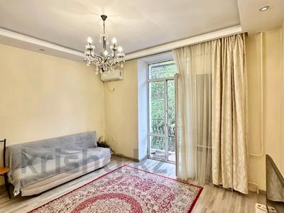 2-бөлмелі пәтер · 53.5 м² · 3/3 қабат, Толе би 130Б — Жумалиева, бағасы: 46.5 млн ₸ в Алматы, Алмалинский р-н
