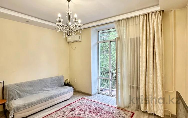 2-бөлмелі пәтер · 53.5 м² · 3/3 қабат, Толе би 130Б — Жумалиева, бағасы: 46.5 млн ₸ в Алматы, Алмалинский р-н — фото 12
