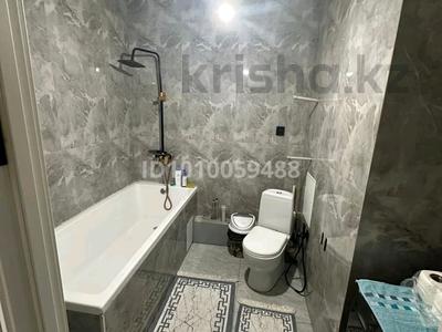 3-комнатная квартира · 90 м² · 2/9 этаж, Нурмагамбетов 23 — Пересечение с ул.Нажмеденова за 300 000 ₸ в Астане, Сарайшык р-н