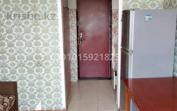 1-бөлмелі пәтер · 16.5 м² · 5/5 қабат, Ақсай-4 ш/а. 56а — Саина Жубанова, бағасы: 8 млн ₸ в Алматы, Ауэзовский р-н — фото 2