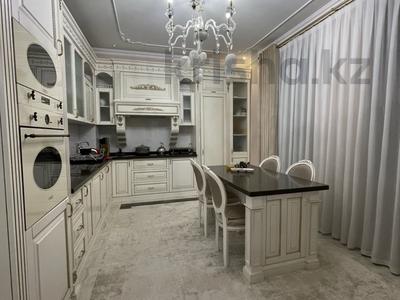 3-комнатная квартира, 150 м², 3/8 этаж, Рахмадиева 2/1 за 180 млн 〒 в Алматы, Бостандыкский р-н